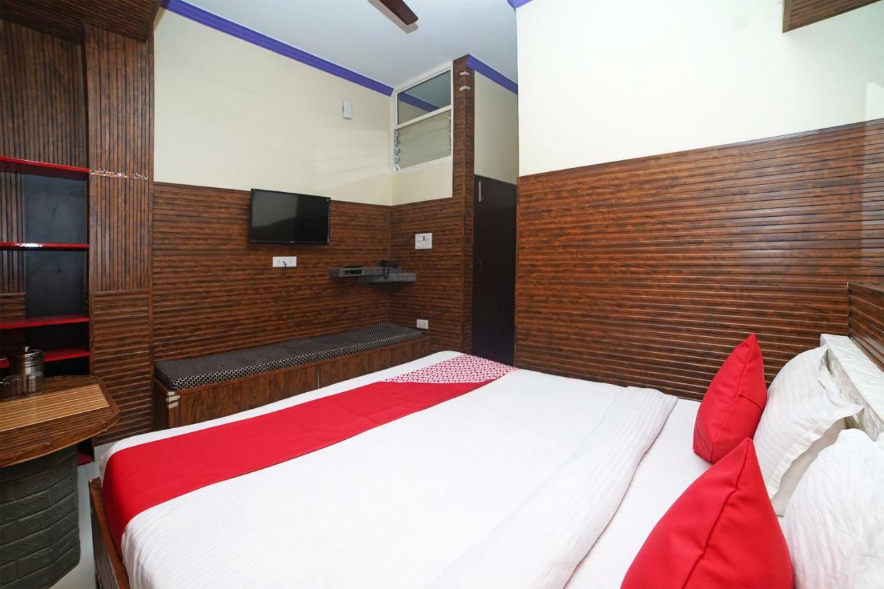 Oyo 37525 Hotel Mall Palace Pithorāgarh Extérieur photo