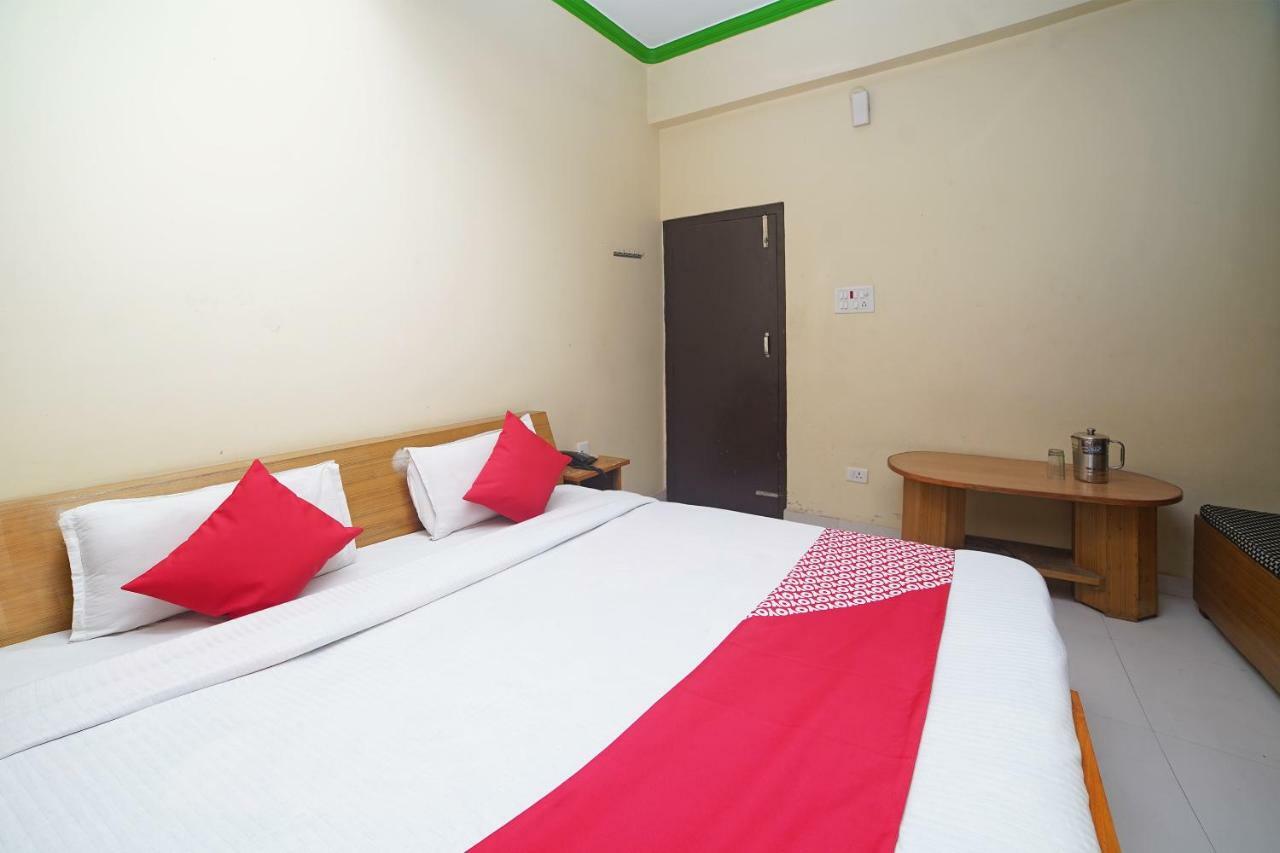 Oyo 37525 Hotel Mall Palace Pithorāgarh Extérieur photo