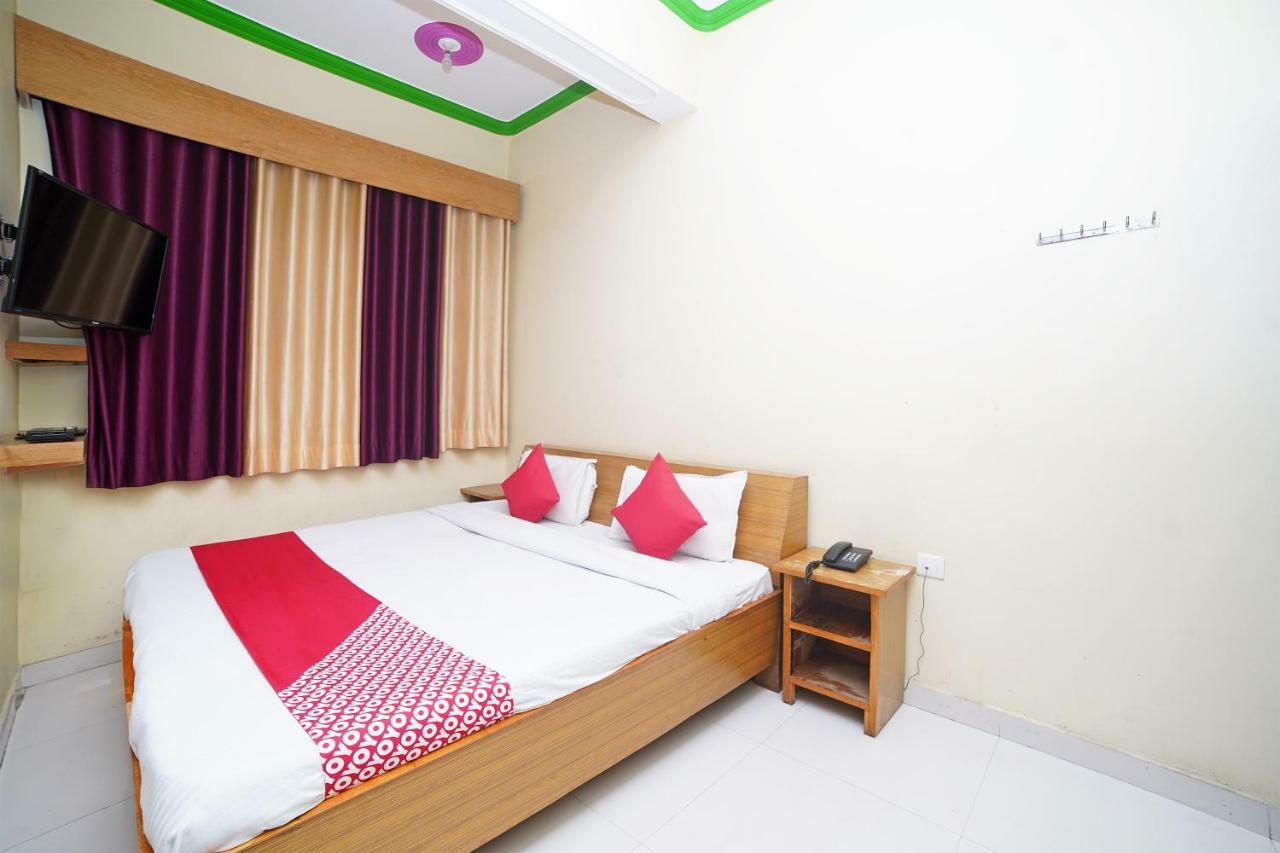 Oyo 37525 Hotel Mall Palace Pithorāgarh Extérieur photo